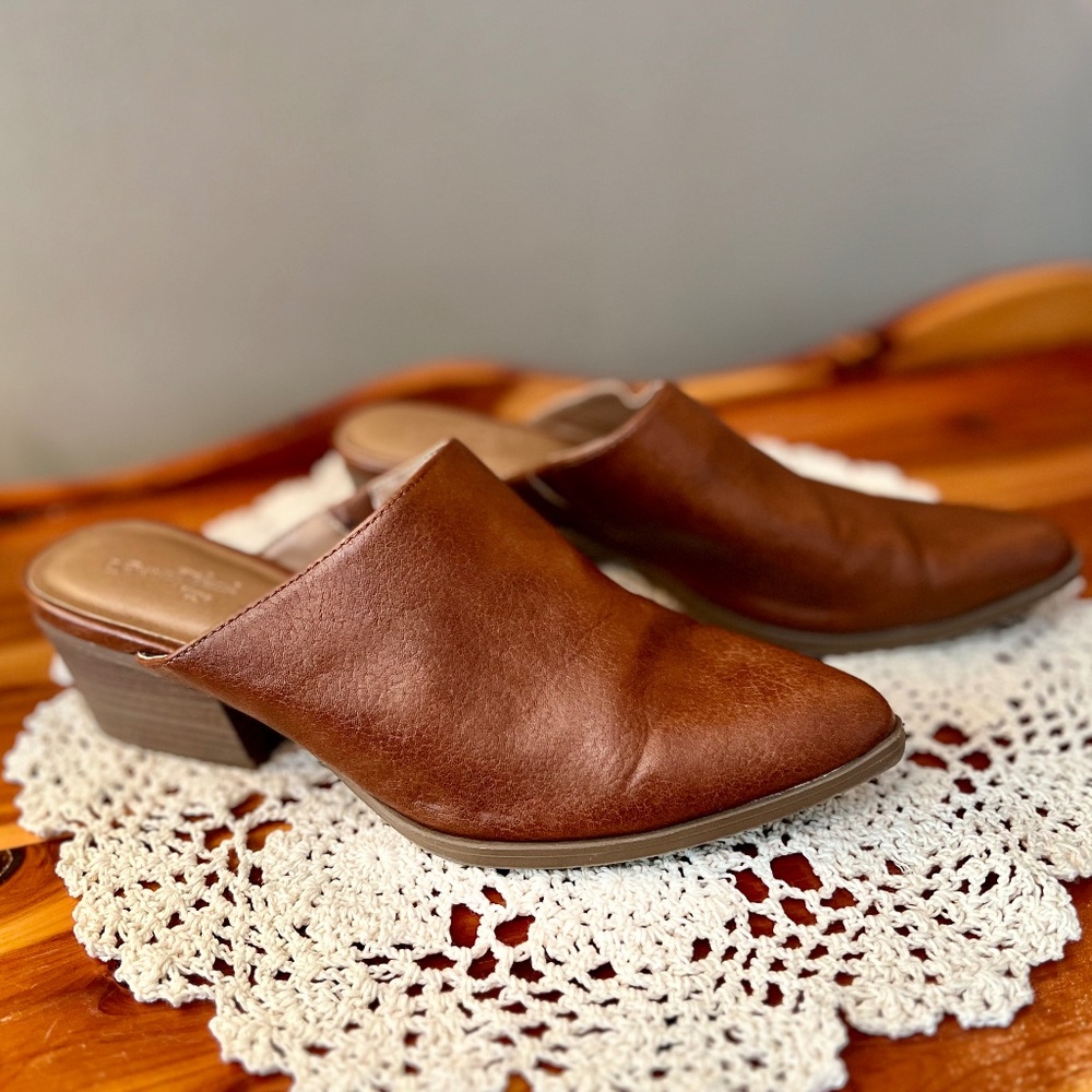 Women’s Clog